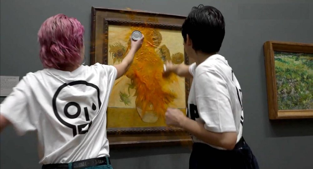 Pripadnici organizacije Just Stop Oil oštetili su Van Goghove Suncokrete