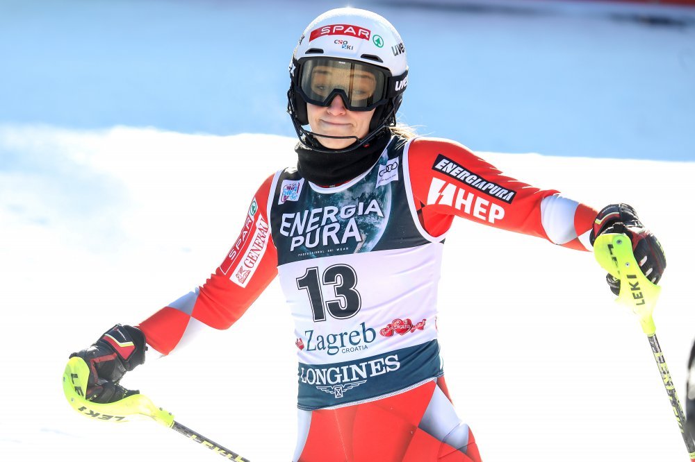 Leona Popović