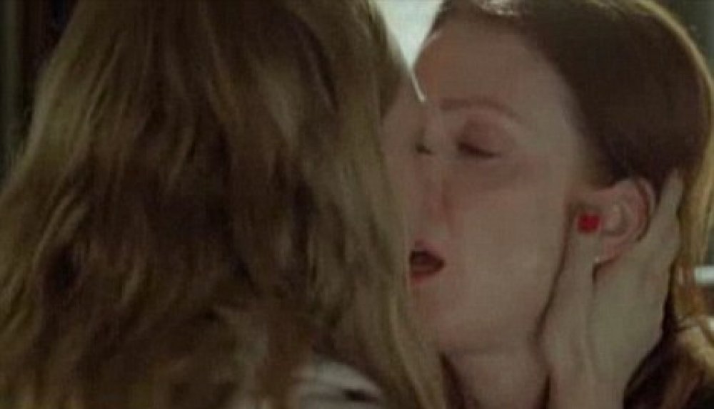 Julianne Moore Lesbian Scene.