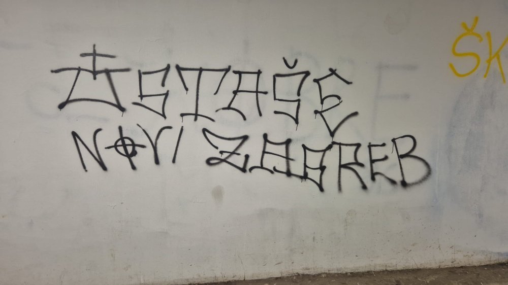 Grafiti s pozivom na ubojstvo Milorada Pupovca