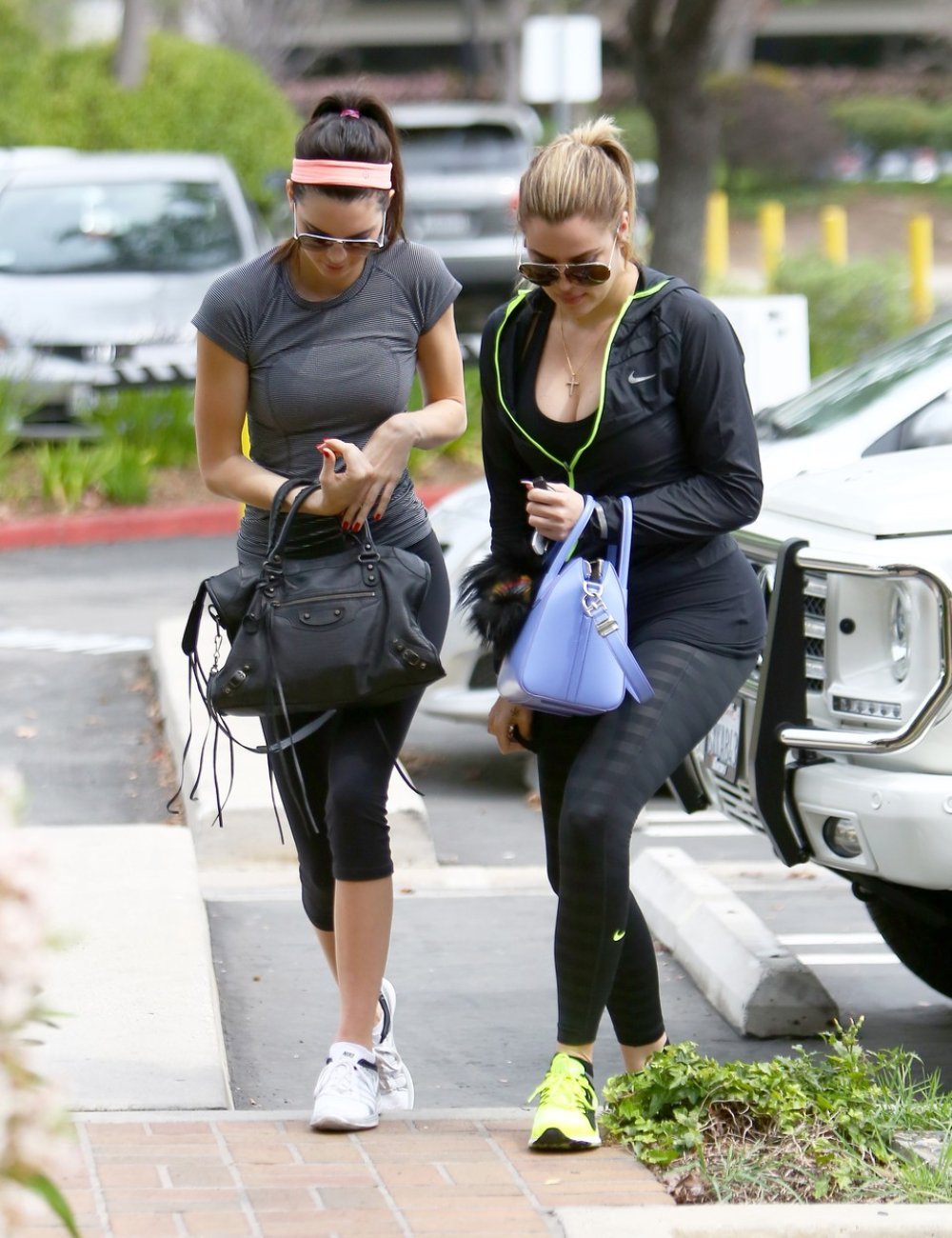 Kendall Jenner i Khloe Kardashian