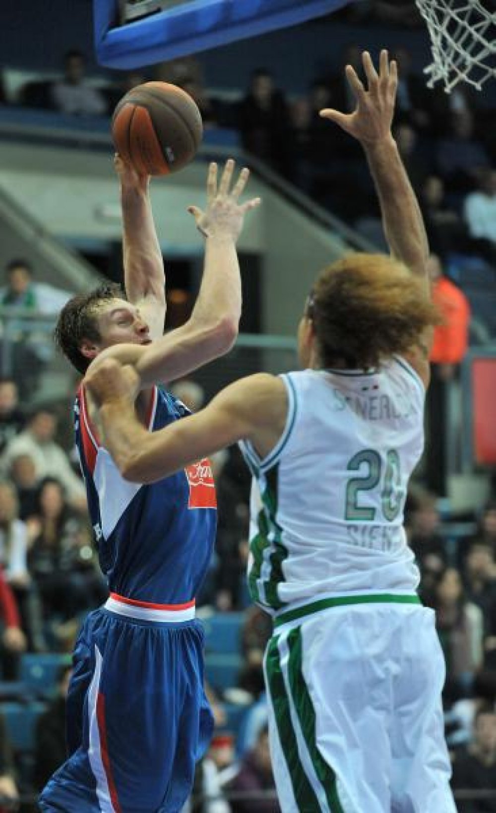 Leon Radošević Cibona Siena
