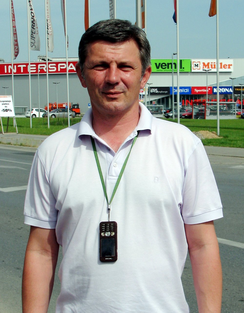 Damir Krajinović
