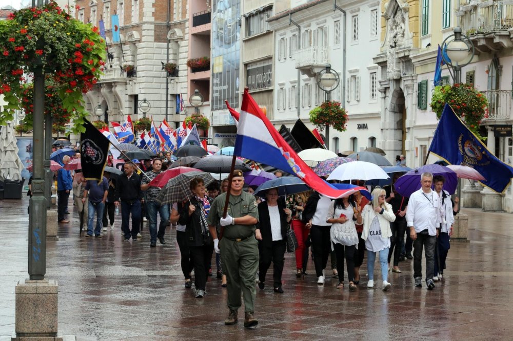 Rijeka: Mimohod od Vukovarske ulice do Mosta branitelja