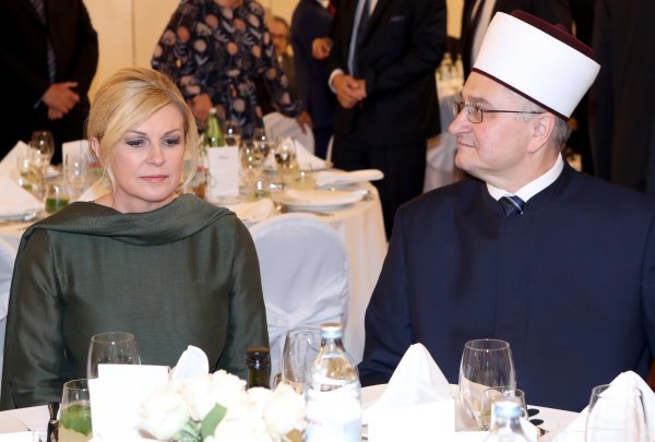 Kolinda Grabar Kitarović, Aziz Hasanović