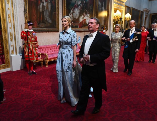 Ivanka Trump na svečanoj večeri u Buckinghamskoj palači