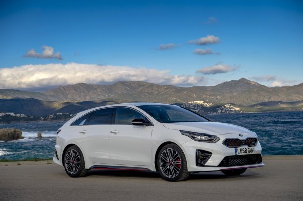 Ovako izgleda aktualni model KIA ProCeed GT