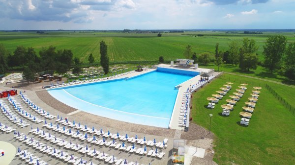 Najveći bazen s valovima u Hrvatskoj spreman za kupače