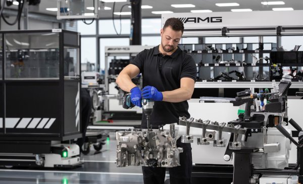 Mercedes-AMG M 139 proizvodi se po principu 'Jedan čovjek, jedan motor'