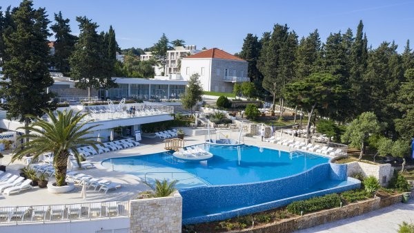 Svečano otvaranje novouređene javne plaže Port 9 u Korčuli