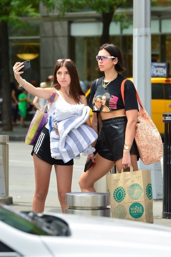 Rina Lipa i Dua Lipa