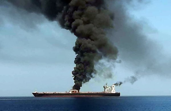 Jedan od dva napadnuta tankera u Omanskom zaljevu