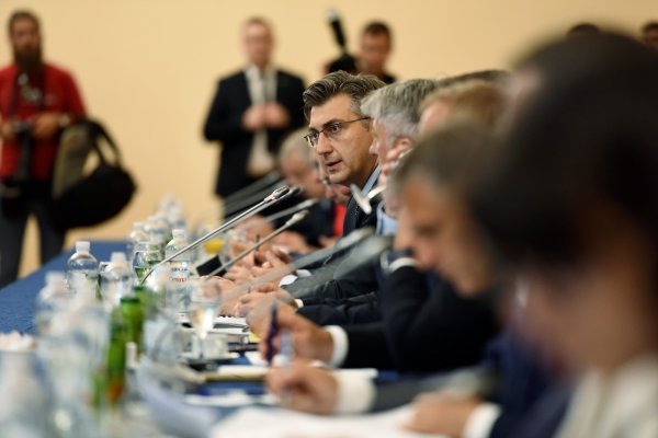 Andrej Plenković u Zadru s predstavnicima lokalnih samouprava