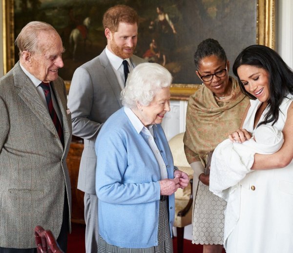 Princ Philip, princ Harry, kraljica Elizabeta II. , Doria Ragland, Meghan Markle