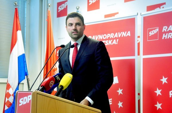 Davor Bernardić