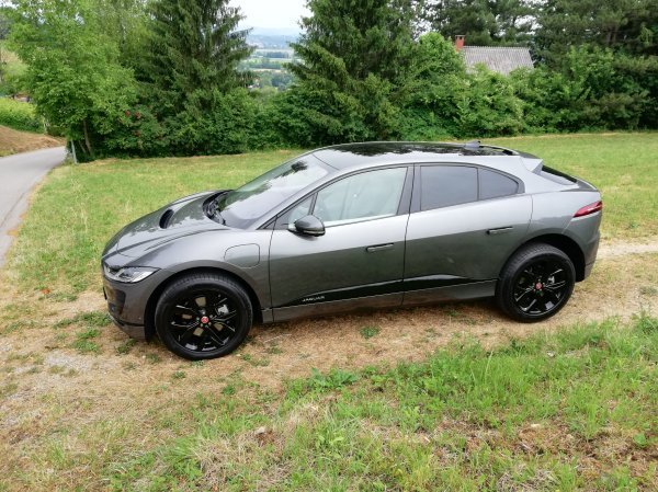 Jaguar I-PACE