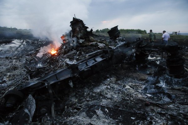 Srušen zrakoplov MH 17 u istočnoj Ukrajini