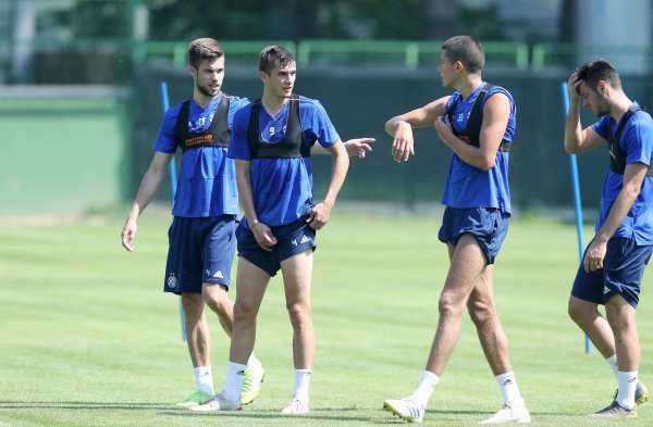 Nogometaši GNK Dinamo na jutarnjem treningu u Murskoj Soboti