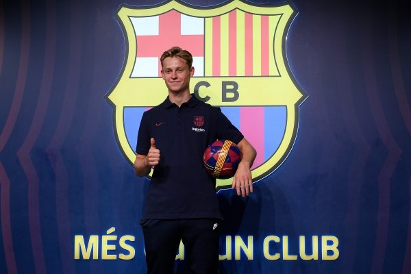 Frenkie de Jong - novi igrač Barcelone