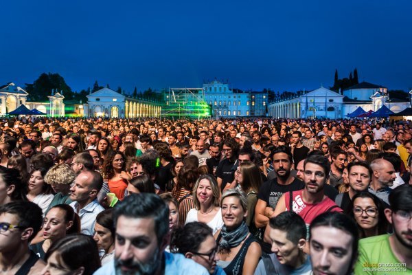 Thom Yorke u Villi Manin