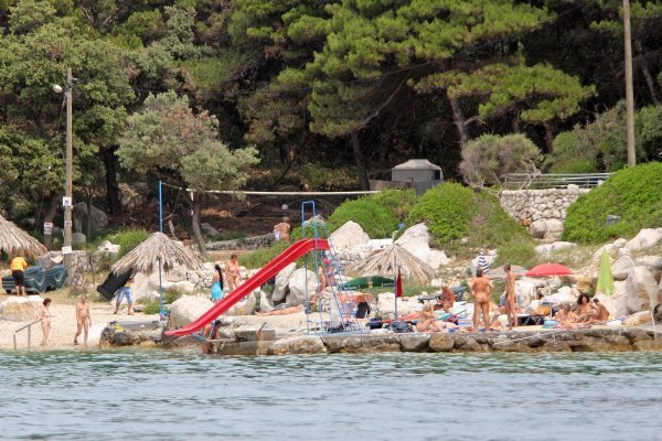 Nudistička plaža na Rabu