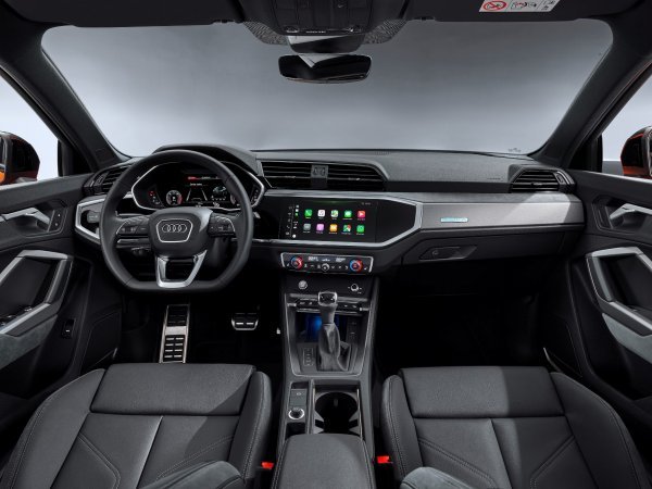 Audi Q3 iznutra