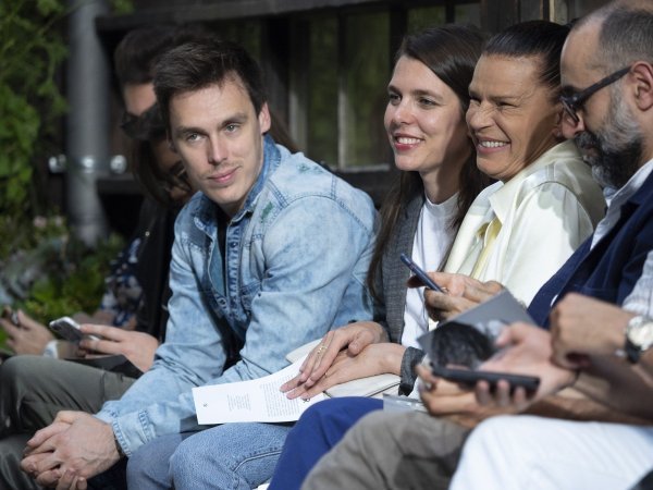 Louis Ducruet sa sestrom i majkom