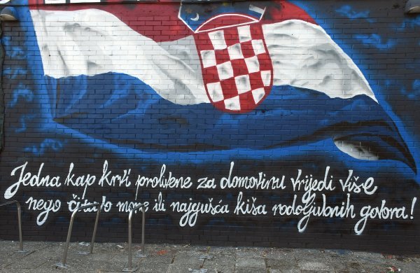 Mural posvećen VRO Oluja, poklon Petrinjcima povodom skorašnjeg blagdana
