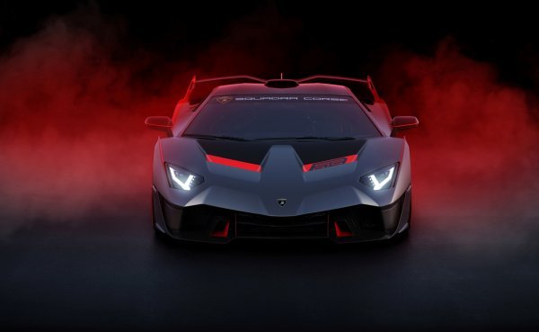 Lamborghini SC18