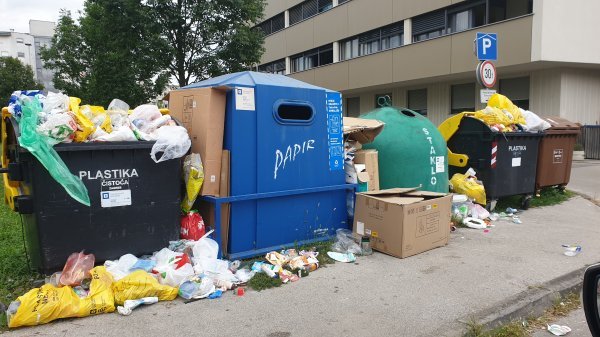 Otpad se u Zagrebu rijetko odvozi.