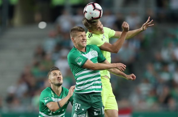 Dani Olmo u skoku