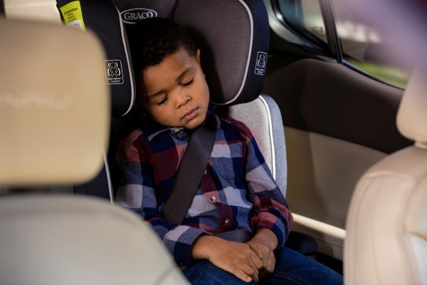 GMC Acadia (2018.) ima sustav Rear Seat Reminder