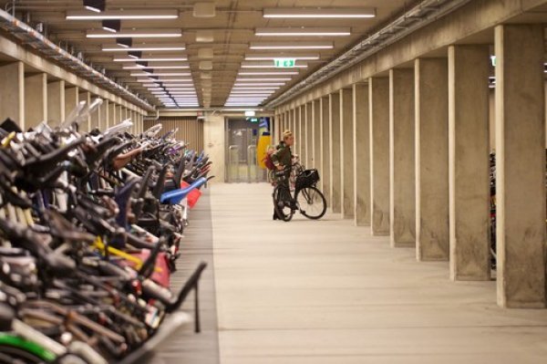 Više od četvrtine cjelokupnog osobnog prijevoza Nizozemci obavljaju biciklom