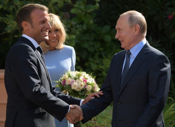 Emmanuel Macron i Vladimir Putin - nekad bilo, sad se spominjalo