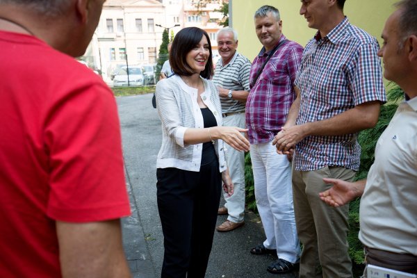 Ministrica Blaženka Divjak održala sastanak sa ravnateljima osnovnih škola
