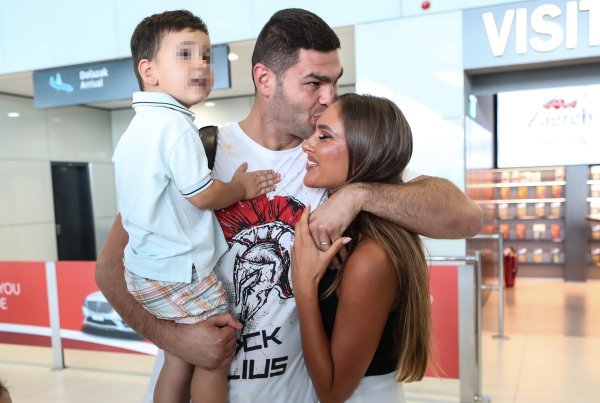 Doček Filipa Hrgovića u Zračnoj luci nakon pobjede nad Mariom Herediom u Meksiku