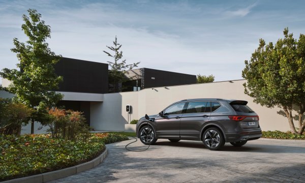 Seat Tarraco FR PHEV sada je plug-in hibrid