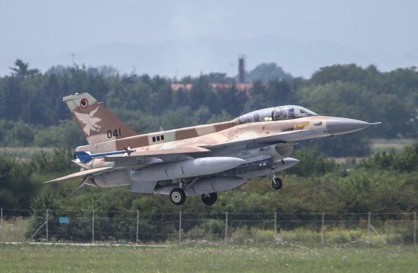 F-16