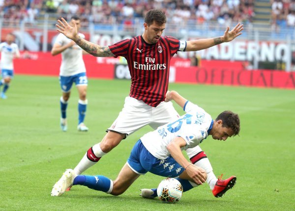 Milan (Alessio Romagnoli) - Brescia (Andrea Cistana)