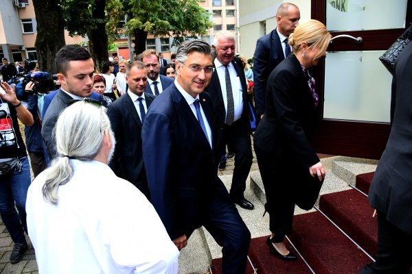 Predsjednica i premijer na proslavi Dana Virovitičko-podravske županije