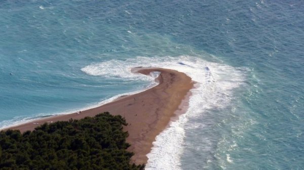 Zlatni rat promijenio izgled (3)