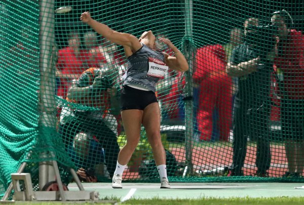 Sandra Perković baca disk