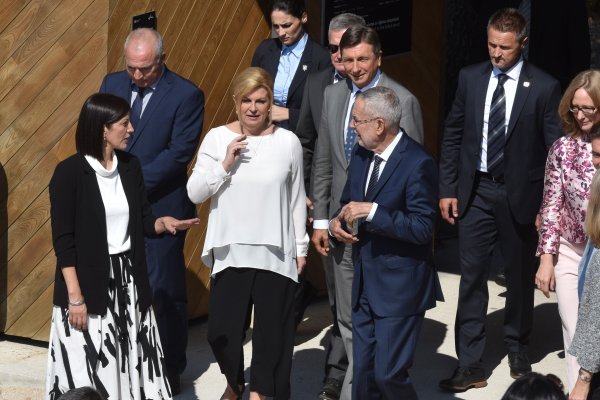 Trilateralni sastanak Kolinde Grabar-Kitarović, Alexandera Van Der Bellena i Boruta Pahora u Šibeniku