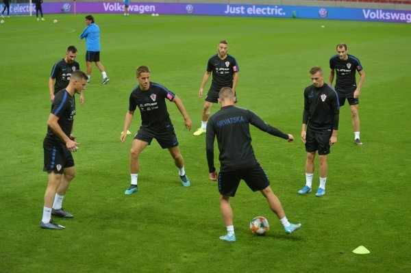 Trening hrvatskih nogometnih reprezentativaca u Trnavi