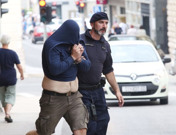 Privođenje druge skupine napadača iz Uzdolja