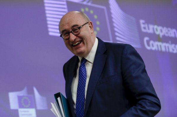 Povjerenik Europske unije za trgovinu Phil Hogan kazao je da bi novog čelnika trebalo imenovati ove godine
