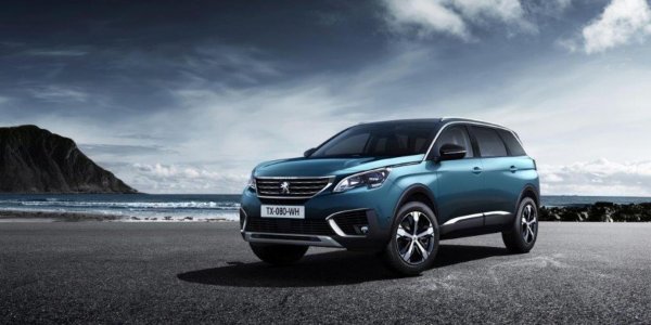 SUV Peugeot 5008 BlueHDi 130 Family