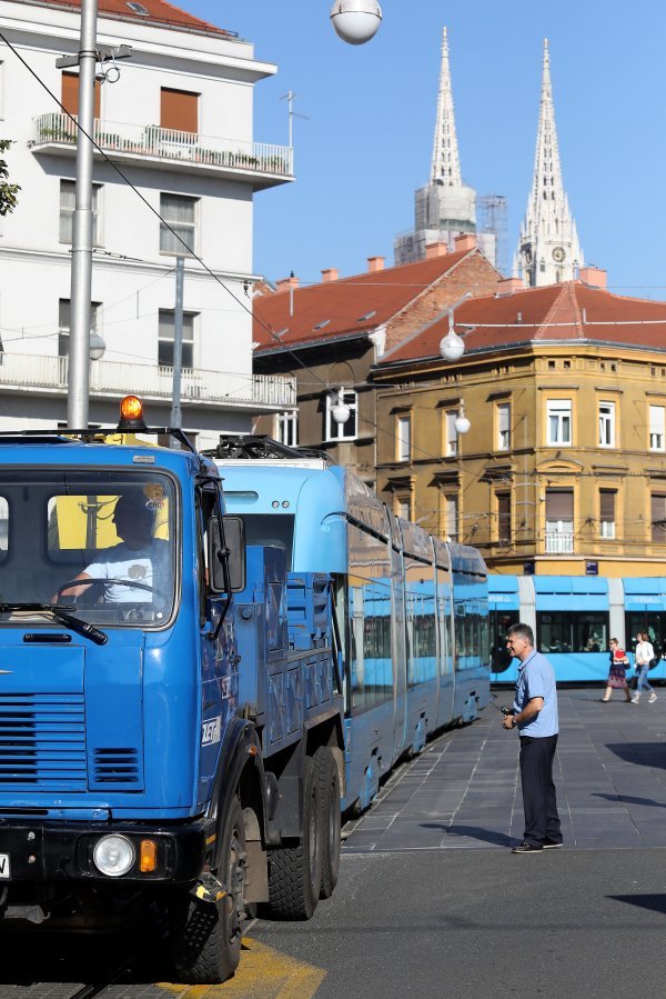 Kvar tramvaja u Zagrebu