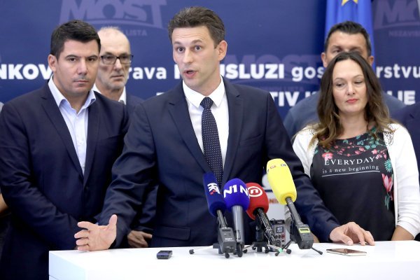 Most podržao predsjedničku kandidaturu Miroslava Škore