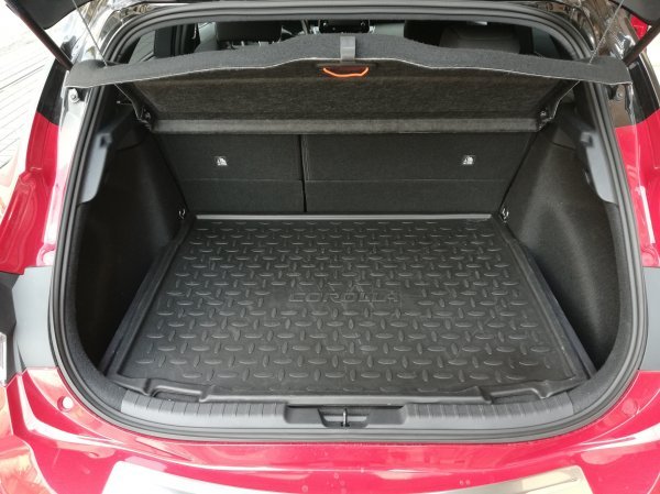 Corolla Hatchback 2,0 hibrid Sport